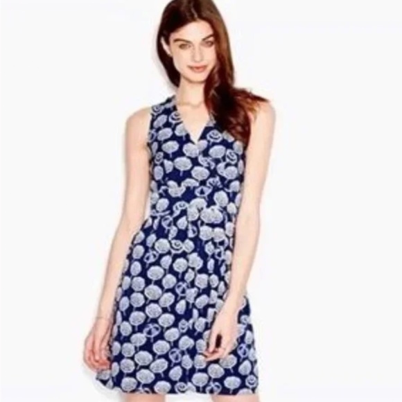 Maison Jules Navy Blue Umbrella Patterned V-Neck Mini Dress - Picture 1 of 6
